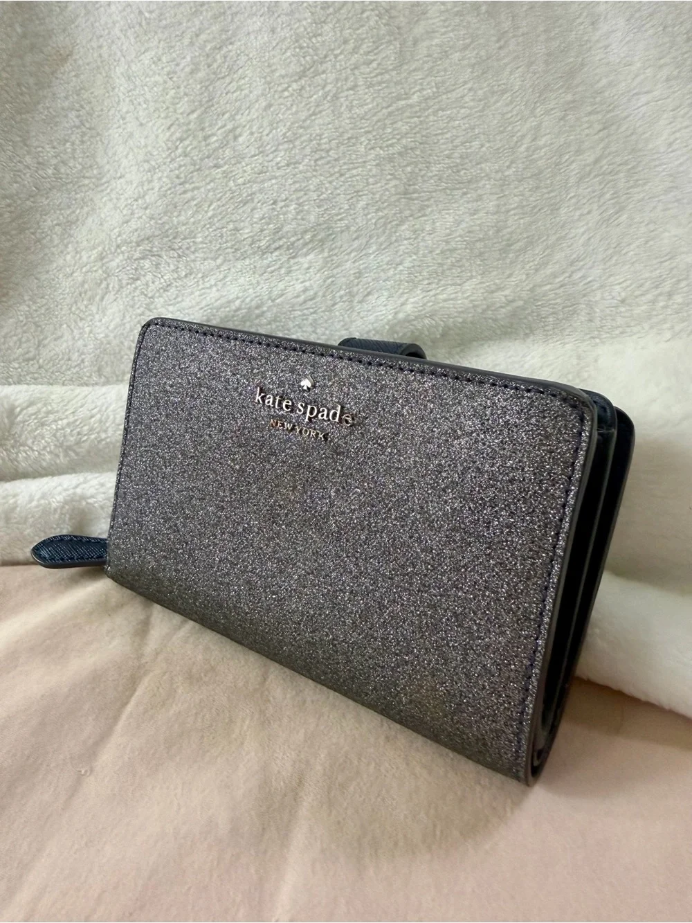Kate Spade Shimmy Glitter Medium Compact Bifold Wallet Grizzly Grey / Navy Blue